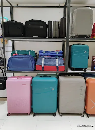 American Tourister